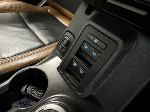 Used 2021 Ford Bronco Outer Banks AWD/4WD image 41