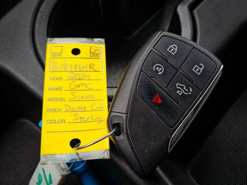 Certified 2024 GMC Sierra 1500 SLE w/ Preferred Package image 38