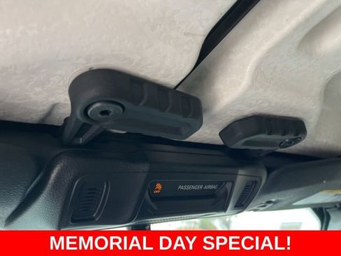 Used 2025 Jeep Wrangler Unlimited Sport AWD/4WD image 28