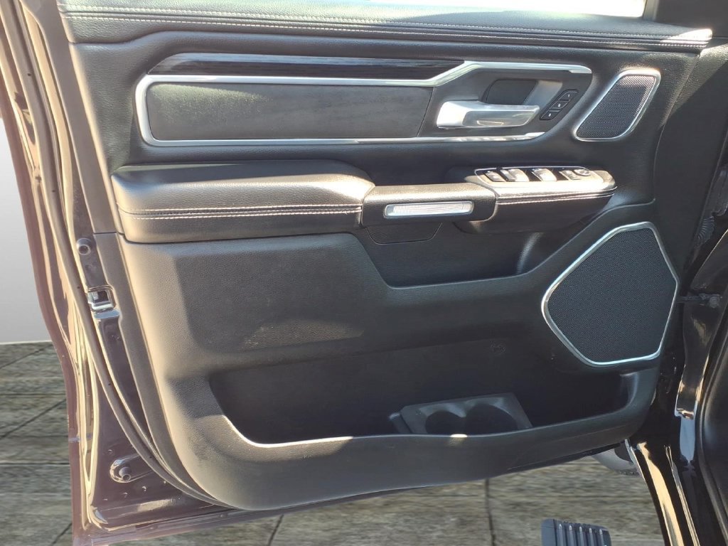 Used 2023 RAM 1500 Laramie RWD image 11