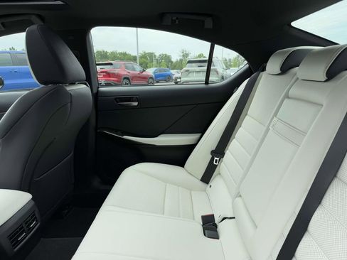 Used 2025 Lexus IS 350 F Sport image 17