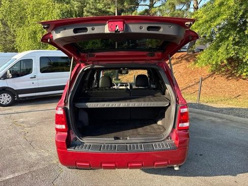 Used 2012 Ford Escape XLT FWD image 16