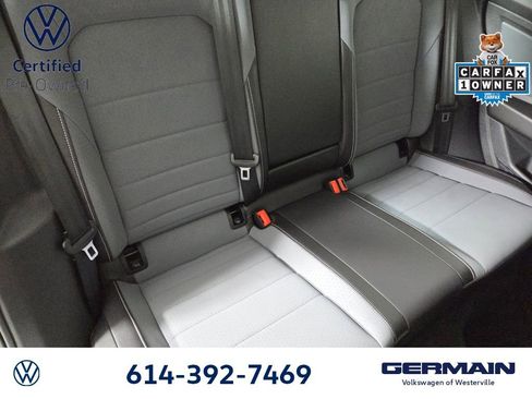 Certified 2025 Volkswagen Jetta SE w/ Sunroof Package FWD image 18