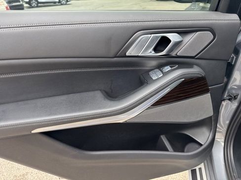 Used 2024 BMW X7 xDrive40i image 15