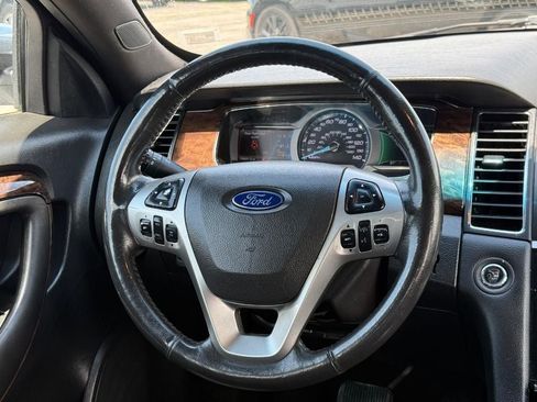 Used 2019 Ford Taurus Limited FWD image 13