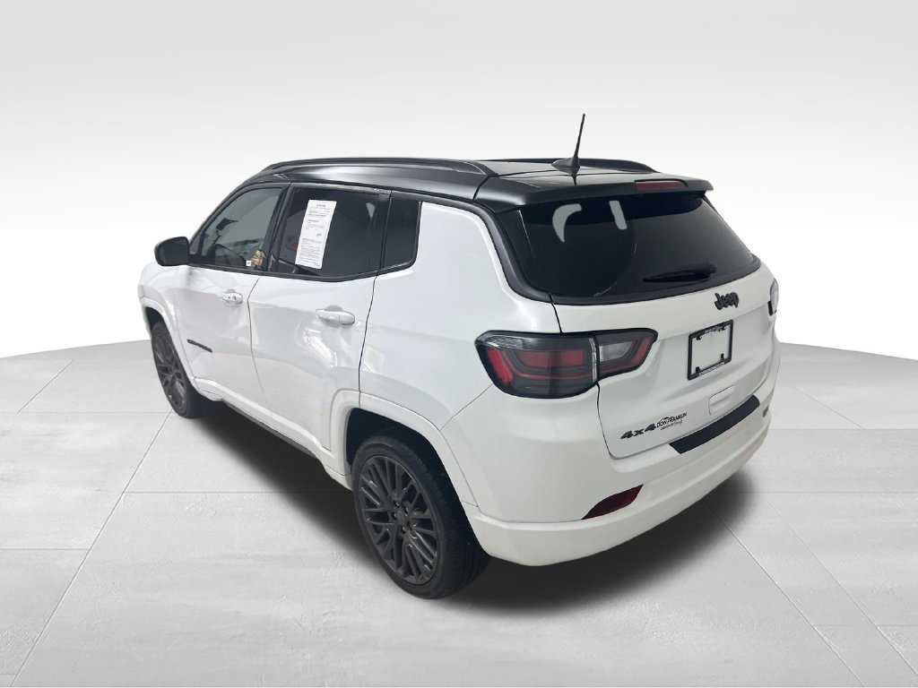 Used 2022 Jeep Compass High Altitude AWD/4WD image 3