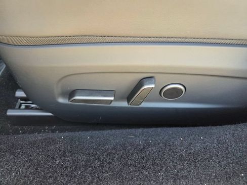 Used 2025 Tesla Model 3 Long Range RWD image 5