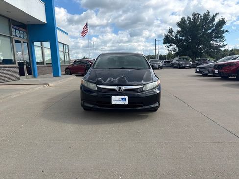 Used 2012 Honda Civic LX image 2