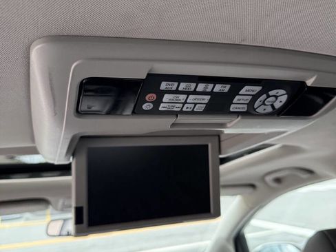 Used 2016 Honda Odyssey Touring image 14