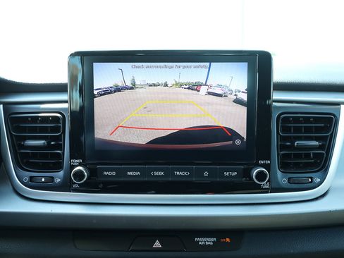 Used 2021 Kia Rio S FWD image 16