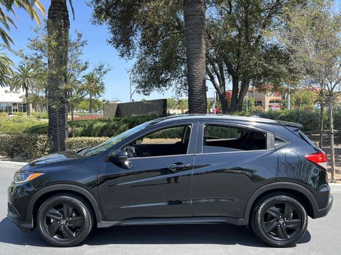Used 2019 Honda HR-V EX image 17