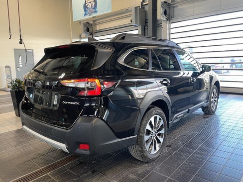 Used 2024 Subaru Outback Limited AWD/4WD image 22