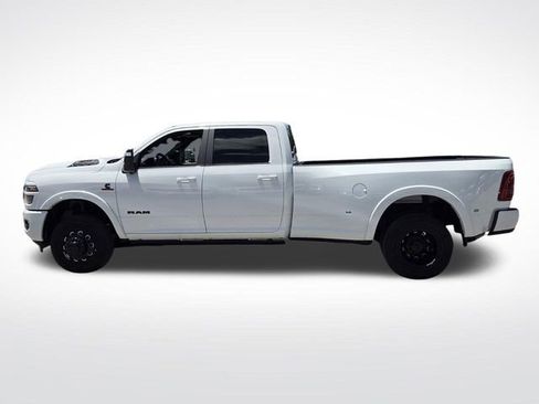 Used 2025 RAM 3500 Limited AWD/4WD image 6