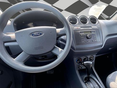 Used 2012 Ford Transit Connect XL FWD image 5