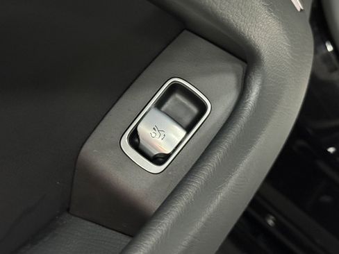 Certified 2023 Mercedes-Benz EQS AMG 4MATIC image 23