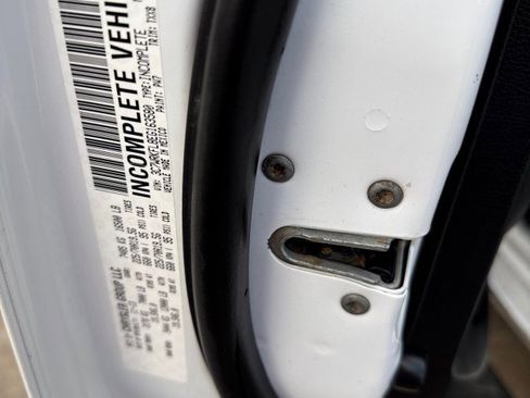 Used 2014 RAM 4500 Tradesman w/ Ambulance Prep Group image 47