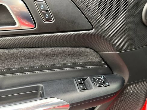 Used 2025 Ford Mustang Coupe RWD image 15