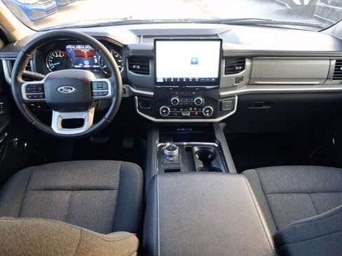 Used 2024 Ford Expedition Max XLT RWD image 9