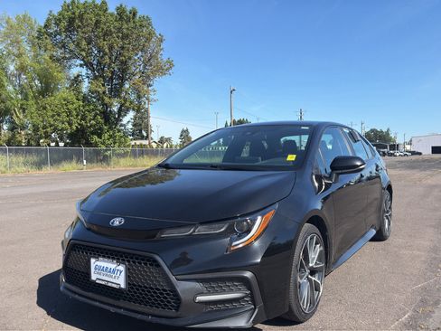 Used 2020 Toyota Corolla SE w/ Carpet Mat Package (TMS) FWD image 4