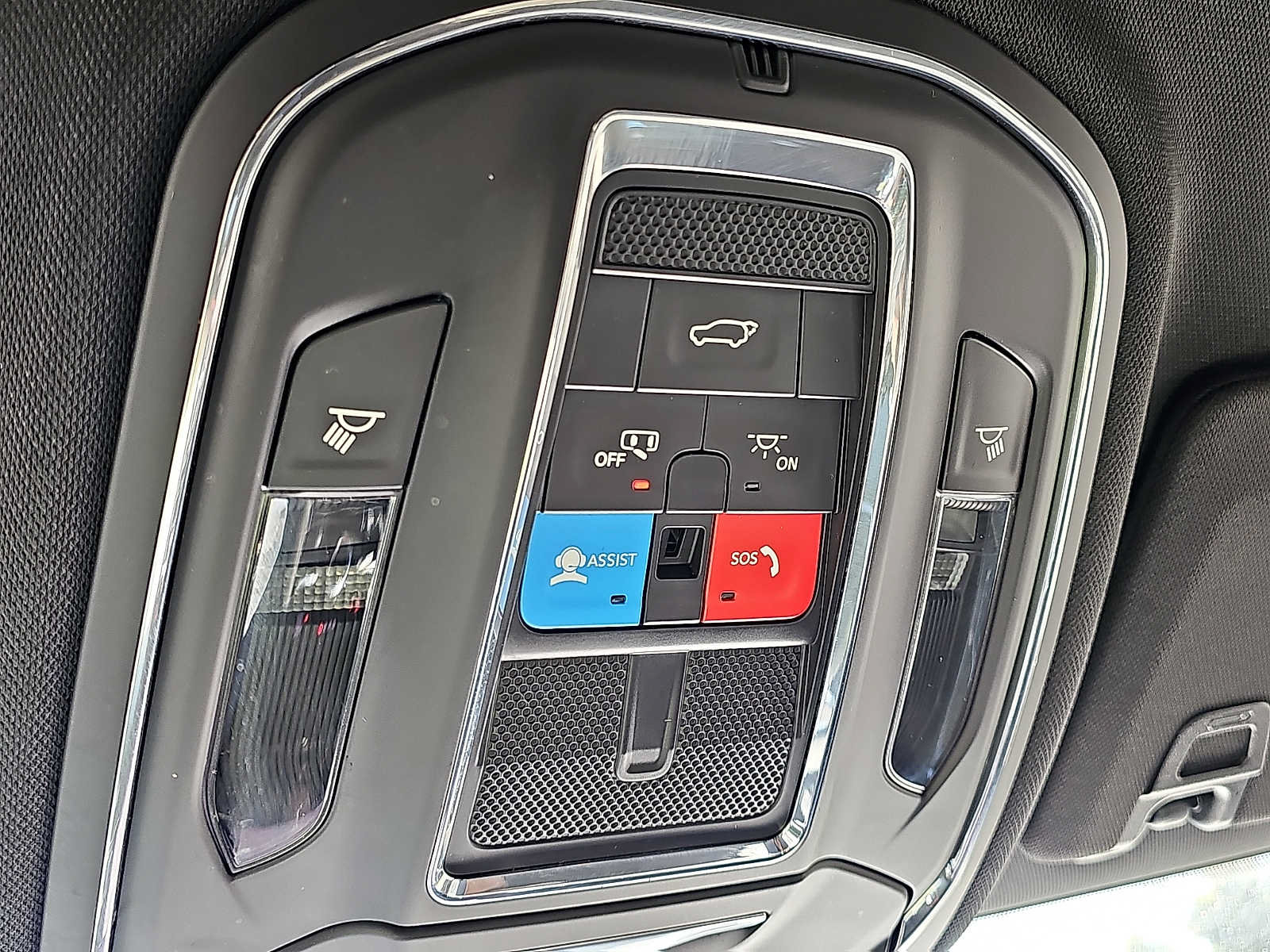 Used 2022 Jeep Grand Cherokee Trailhawk AWD/4WD image 27