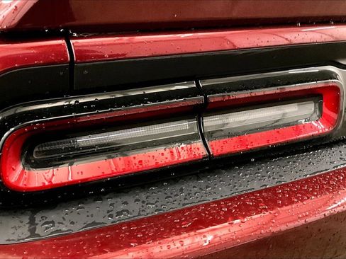 Used 2019 Dodge Challenger SXT w/ Driver Convenience Group image 28