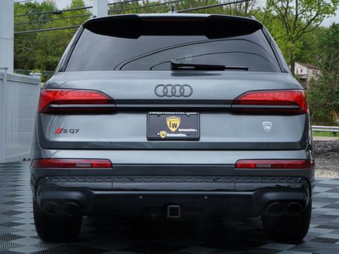 Used 2025 Audi SQ7 Premium Plus AWD/4WD image 8
