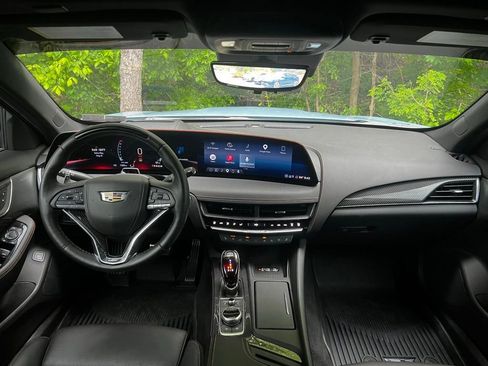 Used 2025 Cadillac CT5 V w/ Technology Package AWD/4WD image 15