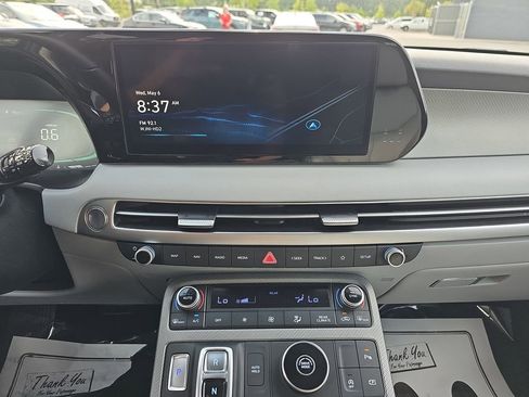 Used 2025 Hyundai Palisade SEL FWD image 26