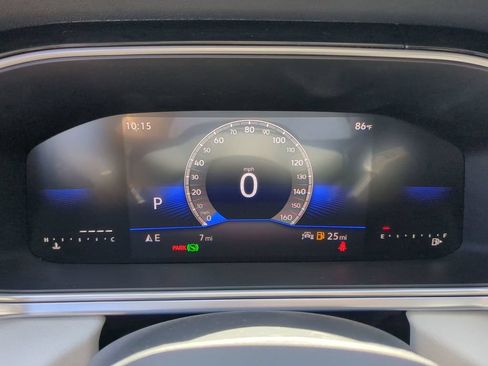 New 2026 Volkswagen Taos SE FWD image 31