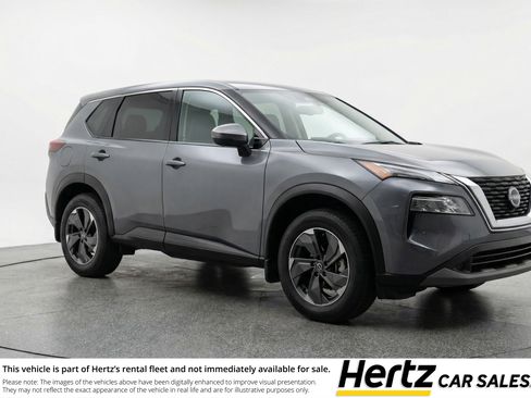 Used 2025 Nissan Rogue SV image 1