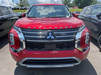 New 2025 Mitsubishi Outlander SE