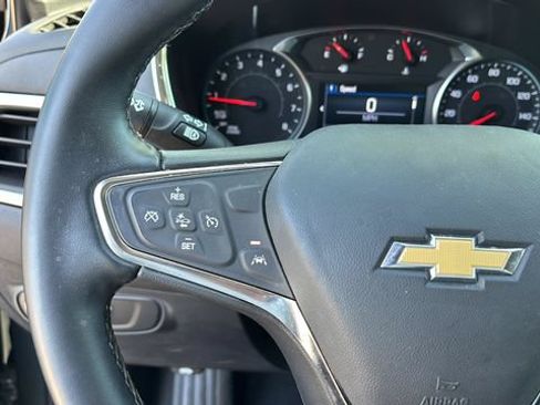 Used 2024 Chevrolet Equinox LT FWD image 23