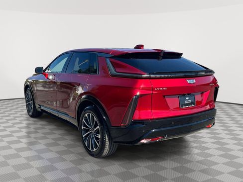 Used 2024 Cadillac Lyriq Sport AWD/4WD image 4