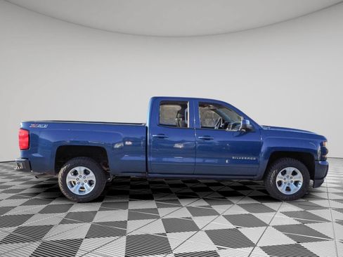 Used 2017 Chevrolet Silverado 1500 LT w/ All Star Edition AWD/4WD image 8