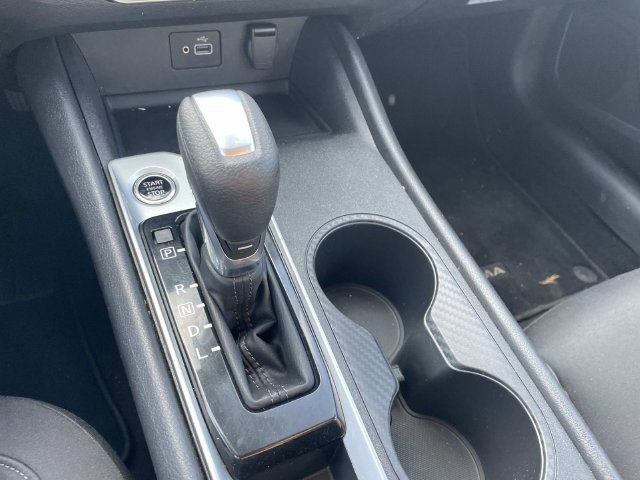 Used 2024 Nissan Altima 2.5 S FWD image 25