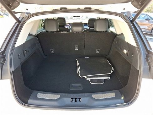 Certified 2024 Lincoln Nautilus Reserve image 27