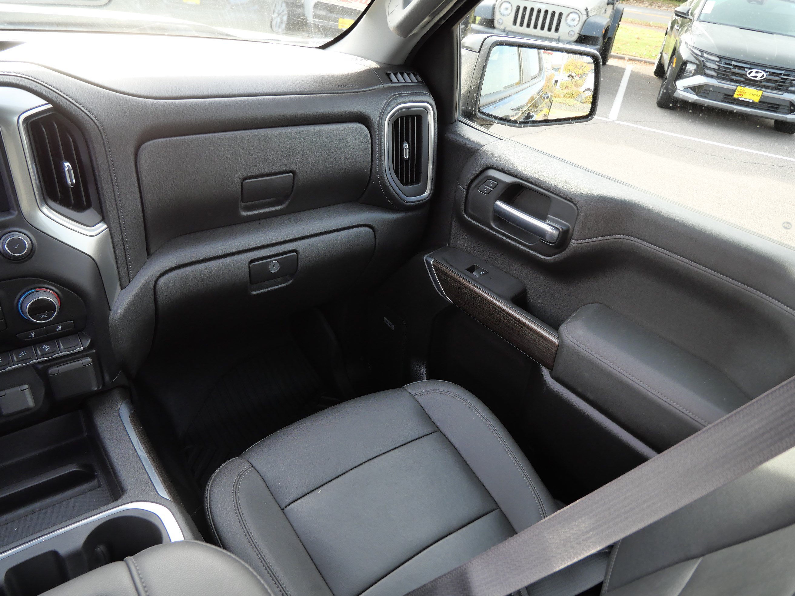 Used 2021 Chevrolet Silverado 1500 RST w/ All Star Edition Plus AWD/4WD image 11