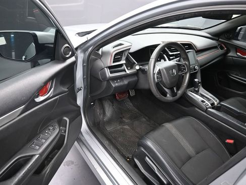 Used 2019 Honda Civic Sport image 10