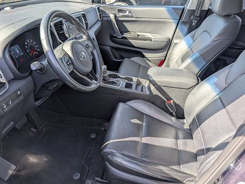 Used 2019 Kia Sportage EX FWD image 9