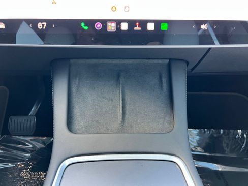 Used 2023 Tesla Model Y 2WD image 46