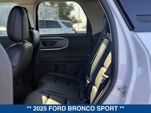 New 2025 Ford Bronco Sport Outer Banks AWD/4WD image 15