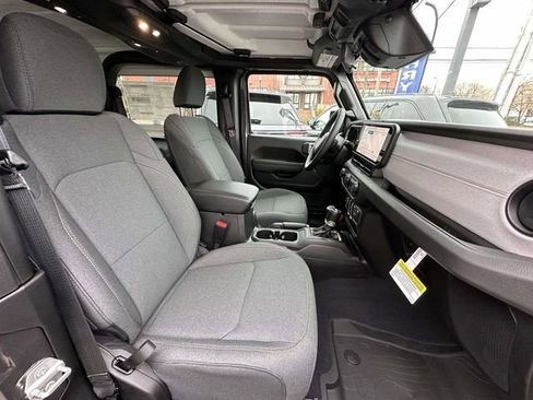 New 2026 Jeep Wrangler Sport AWD/4WD image 38