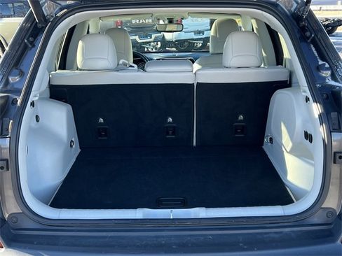 Certified 2020 Jeep Cherokee Limited image 39