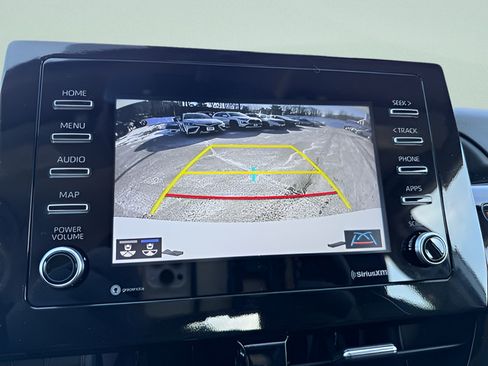 Used 2023 Toyota Camry SE FWD image 8