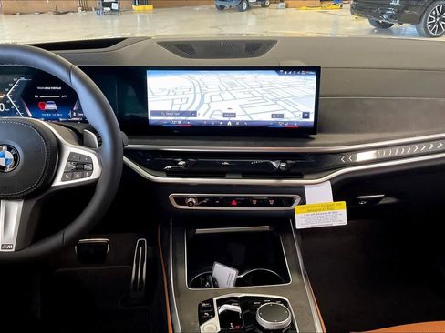 New 2026 BMW X7 xDrive40i w/ M Sport Package image 6