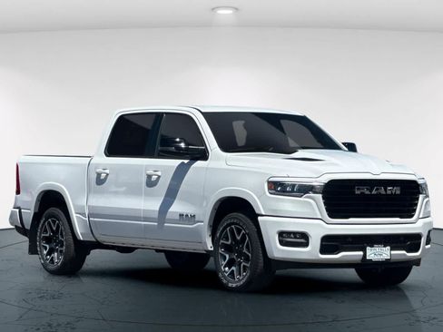 New 2026 RAM 1500 Laramie w/ Sport Appearance Package AWD/4WD image 5
