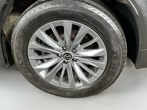 Used 2024 MAZDA CX-90 Plug-In Hybrid w/ Preferred AWD/4WD image 29