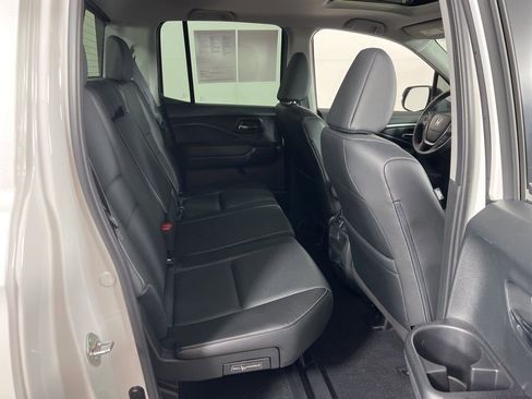 Certified 2023 Honda Ridgeline RTL image 9