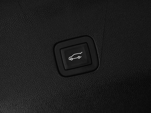 Used 2025 Cadillac Escalade V w/ LPO, ONYX Package image 12