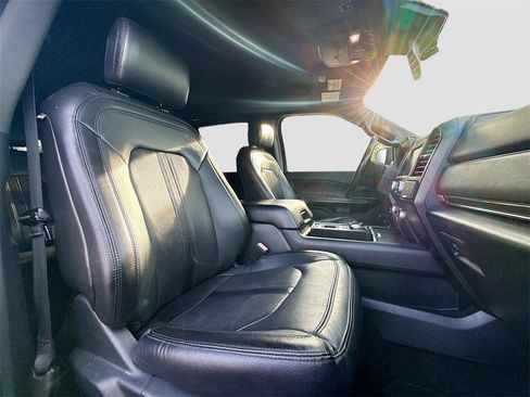 Used 2020 Ford Expedition Max Limited image 33